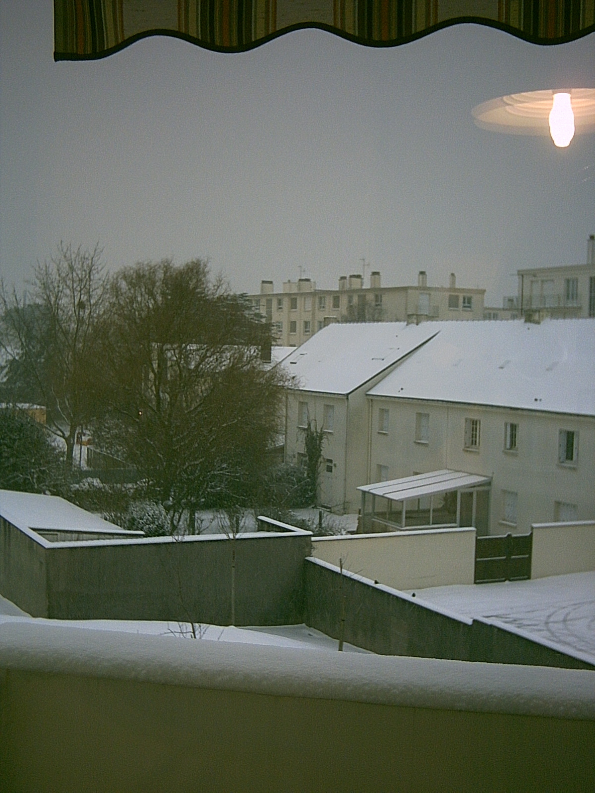 La maison sous la neige